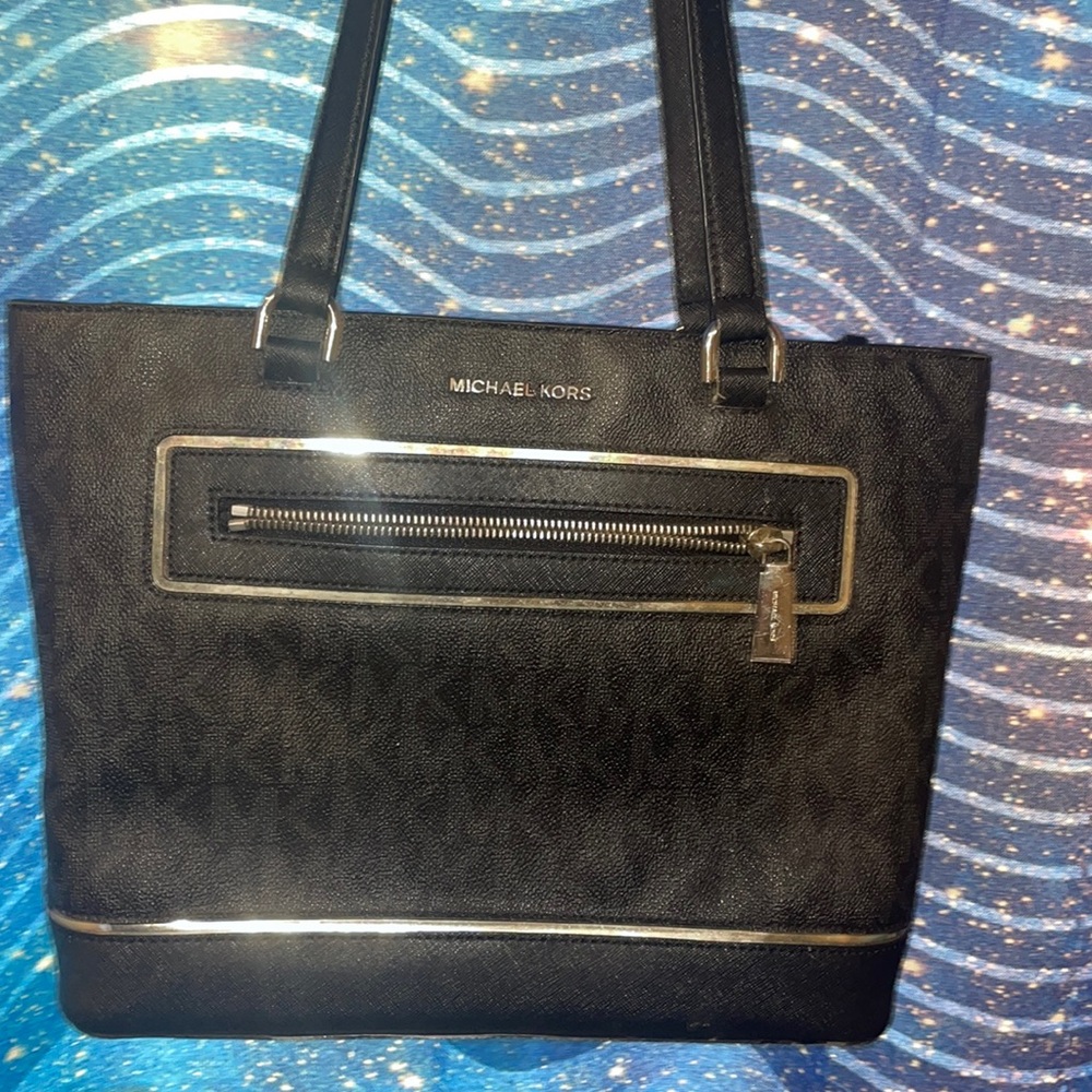 Preloved Micheal Kors
